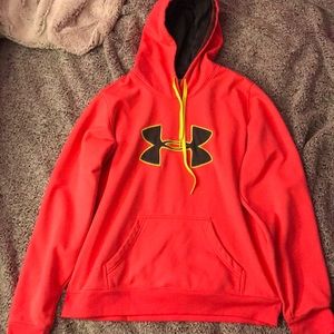 Under Armour sweatshirt